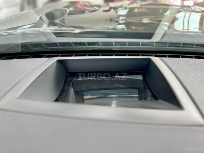 BMW 740-18