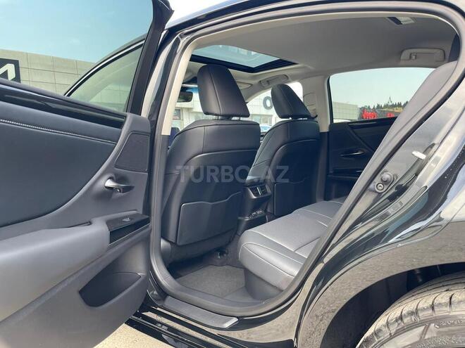 Lexus ES 300h 2025, 0 km - 2.5 l - Bakı