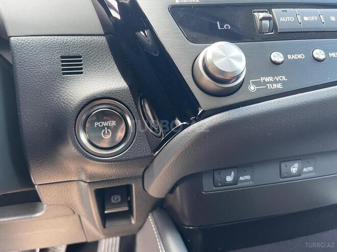 Lexus ES 300h 2025, 0 km - 2.5 l - Bakı