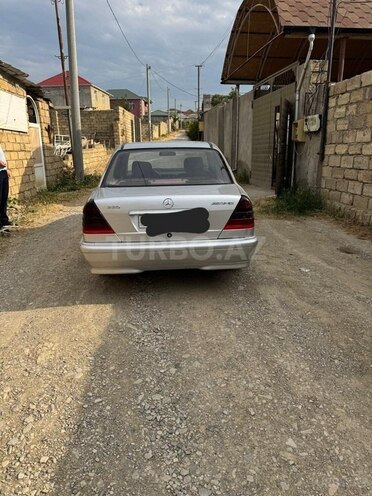 Mercedes C 220 1999, 300,000 km - 2.2 l - Bakı