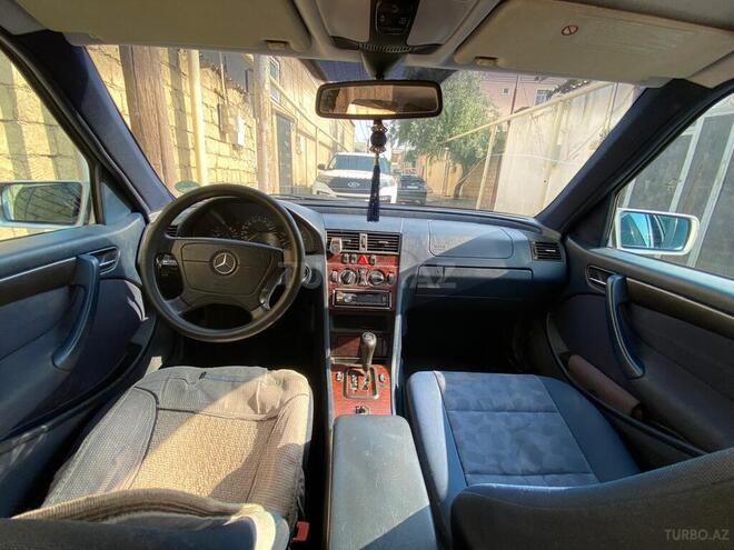 Mercedes C 180 2000, 390,000 km - 1.8 l - Bakı