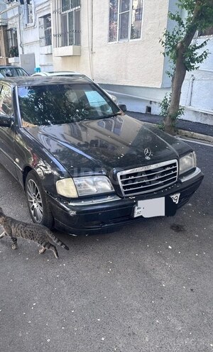Mercedes C 200 1999, 340,000 km - 2.0 l - Bakı