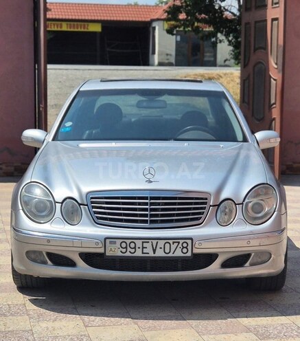 Mercedes E 270 2004, 444,444 km - 2.7 l - Quba