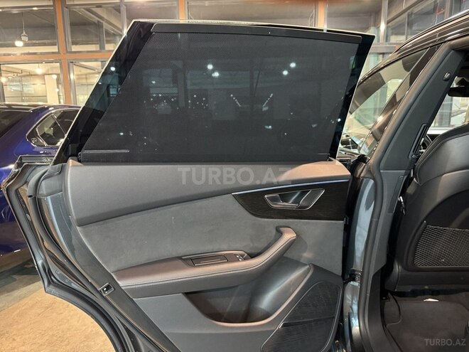 Audi Q8 2023, 84,000 km - 3.0 l - Bakı