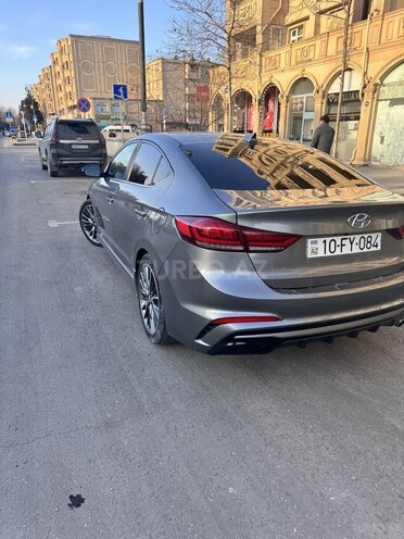 Hyundai Elantra 2017, 148,000 km - 1.6 л - Bakı