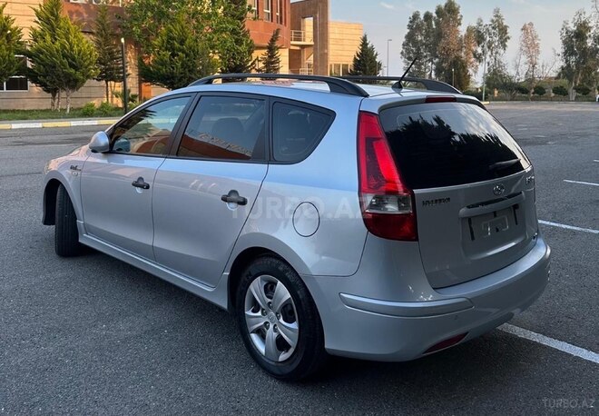 Hyundai i30 2010, 341,000 km - 1.6 l - Bakı