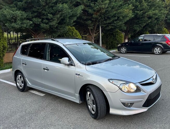 Hyundai i30 2010, 341,000 km - 1.6 l - Bakı