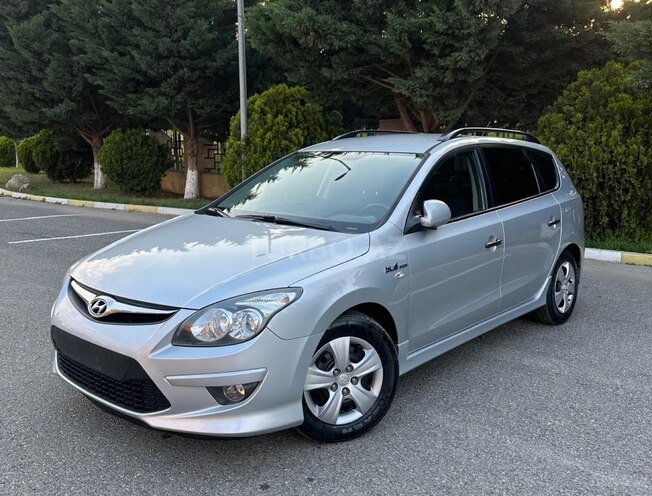 Hyundai i30 2010, 341,000 km - 1.6 l - Bakı