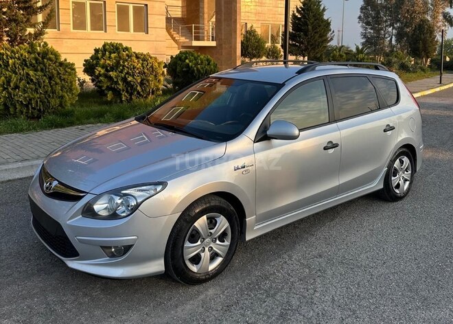 Hyundai i30 2010, 341,000 km - 1.6 l - Bakı
