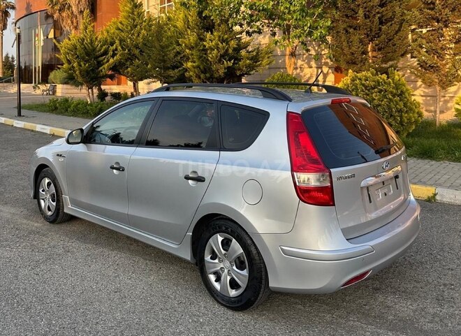 Hyundai i30 2010, 341,000 km - 1.6 l - Bakı
