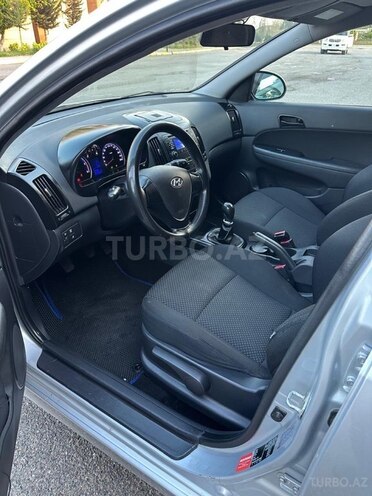 Hyundai i30 2010, 341,000 km - 1.6 l - Bakı