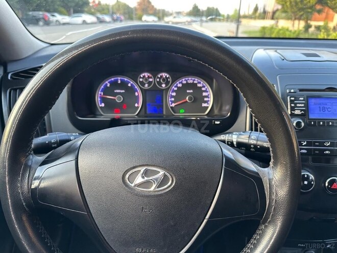 Hyundai i30 2010, 341,000 km - 1.6 l - Bakı