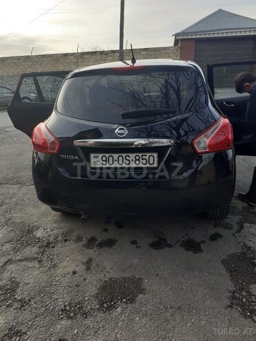 Nissan Tiida 2013, 162,000 km - 1.6 л - Şəki