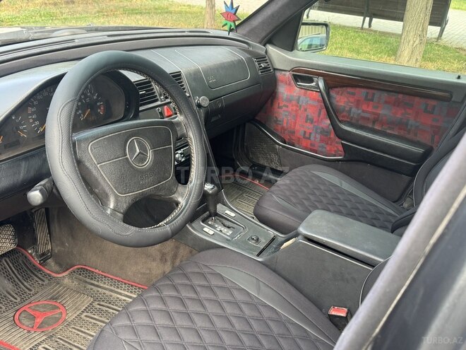 Mercedes C 180 1996, 251,455 km - 1.8 л - Bakı