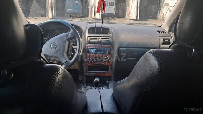 Opel Astra 1999, 393,980 km - 2.0 l - Şəki