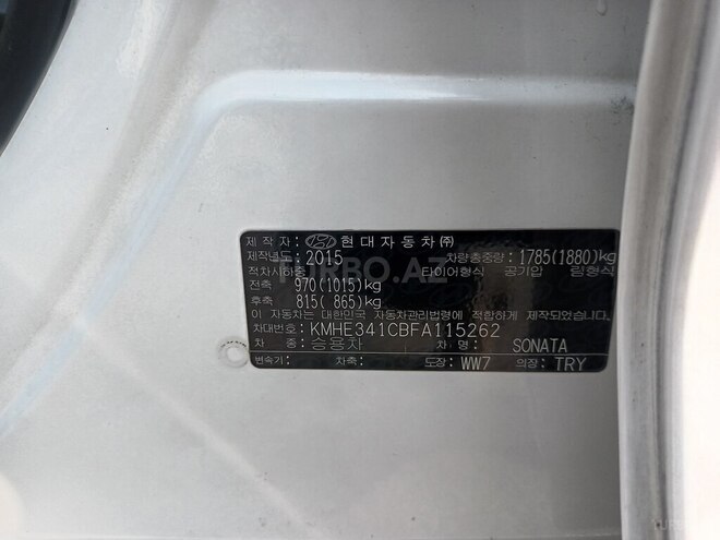Hyundai Sonata-13