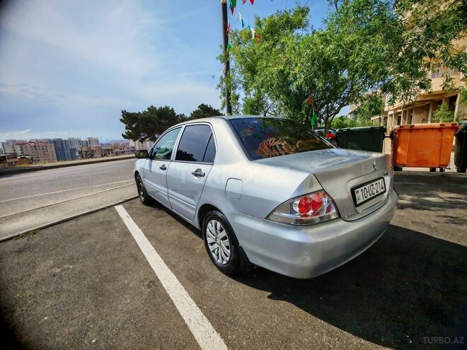 Mitsubishi Lancer 2006, 242,000 km - 1.3 l - Bakı