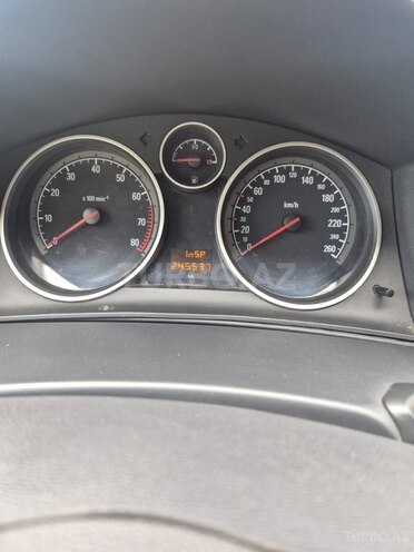 Opel Astra 2009, 245,537 km - 1.4 l - Salyan