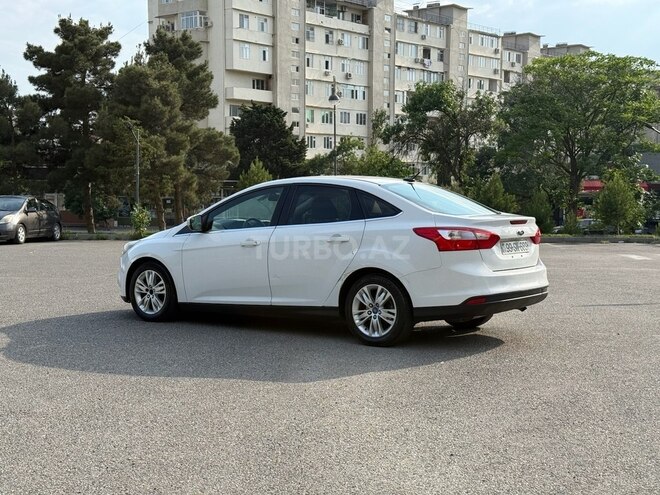 Ford Focus 2012, 270,000 km - 2.0 l - Bakı