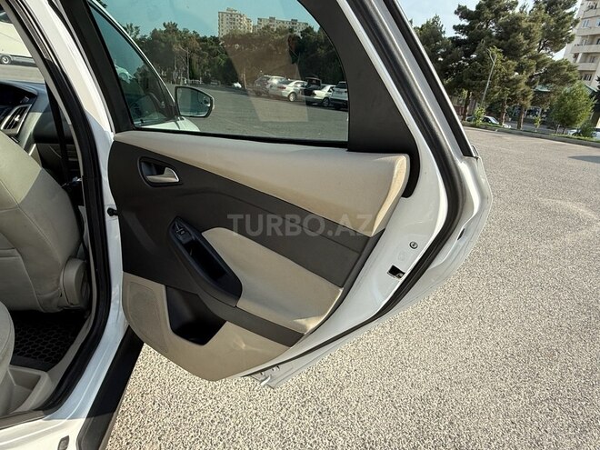 Ford Focus 2012, 270,000 km - 2.0 l - Bakı
