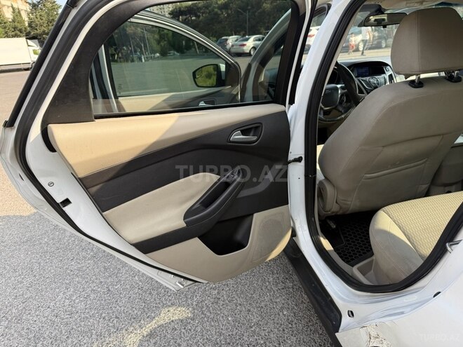 Ford Focus 2012, 270,000 km - 2.0 l - Bakı