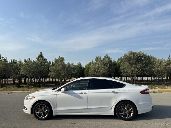 Ford Fusion (North America) 2013, 355,665 km - 1.6 л - Bakı