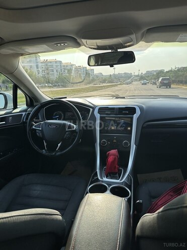 Ford Fusion (North America) 2013, 355,665 km - 1.6 л - Bakı