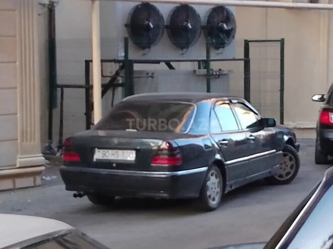Mercedes C 220 1995, 583,000 km - 2.2 l - Xırdalan