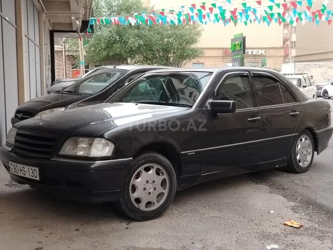 Mercedes C 220 1995, 583,000 km - 2.2 l - Xırdalan