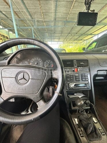 Mercedes C 220 1995, 583,000 km - 2.2 l - Xırdalan