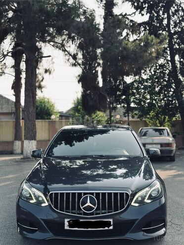 Mercedes E 220 d 2013, 280,000 km - 2.2 l - İmişli