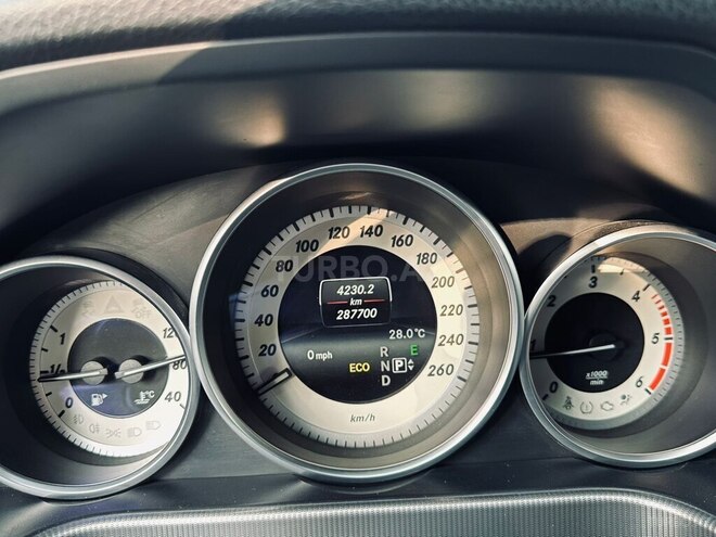 Mercedes E 220 d 2013, 280,000 km - 2.2 l - İmişli