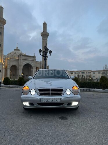 Mercedes E 270 2001, 450,000 km - 2.7 l - Bakı