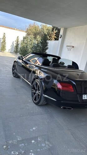 Bentley Continental GT-2