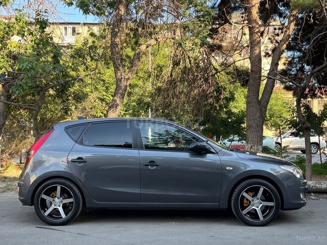 Hyundai i30 2009, 254,000 km - 1.4 l - Bakı