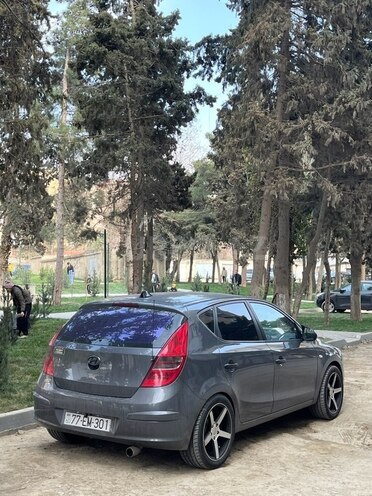 Hyundai i30 2009, 254,000 km - 1.4 l - Bakı