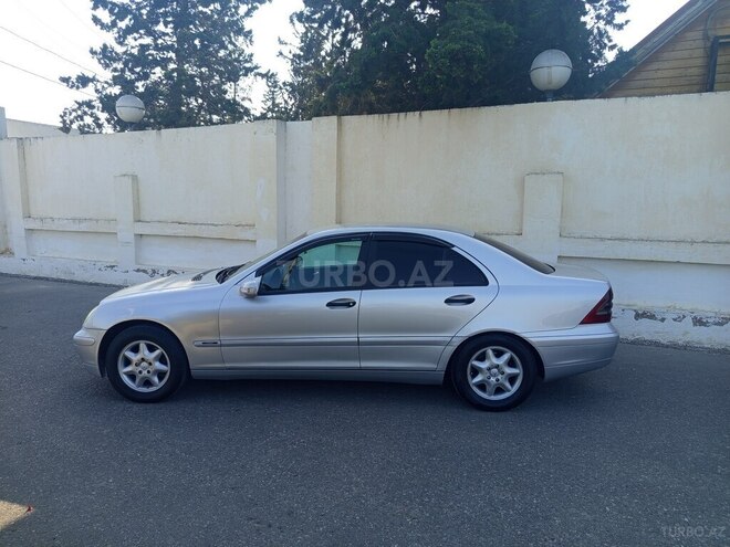 Mercedes C 220 d 2000, 290,000 km - 2.2 л - Şirvan