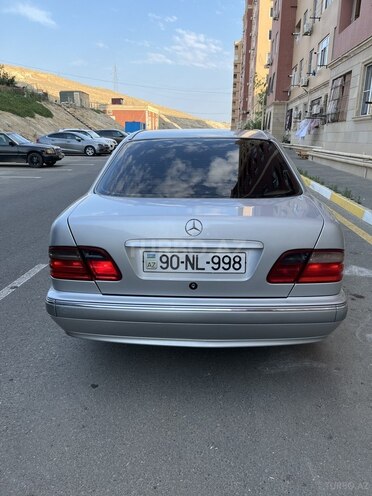 Mercedes E 220 d 2000, 330,000 km - 2.2 l - Bakı