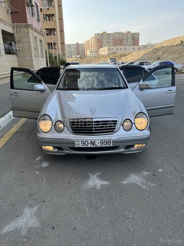 Mercedes E 220 d 2000, 330,000 km - 2.2 l - Bakı