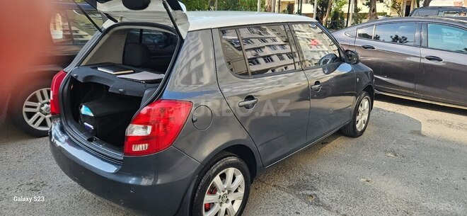 Skoda Fabia 2008, 239,000 km - 1.6 l - Bakı