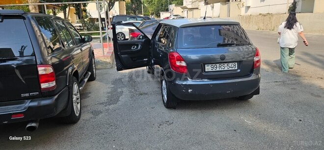 Skoda Fabia 2008, 239,000 km - 1.6 l - Bakı