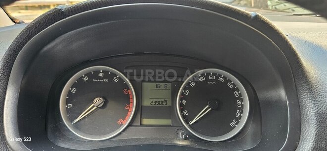 Skoda Fabia 2008, 239,000 km - 1.6 l - Bakı