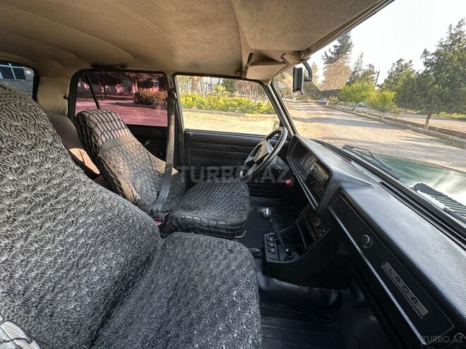 LADA (VAZ) 2107 2005, 18,000 km - 1.6 л - Salyan