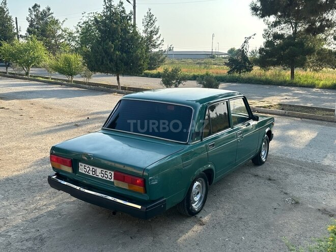 LADA (VAZ) 2107 2005, 18,000 km - 1.6 л - Salyan