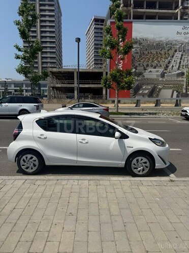 Toyota Aqua 2019, 71,368 km - 1.5 l - Bakı