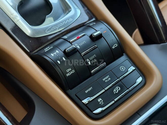 Porsche Cayenne GTS 2016, 100,000 km - 3.6 л - Bakı