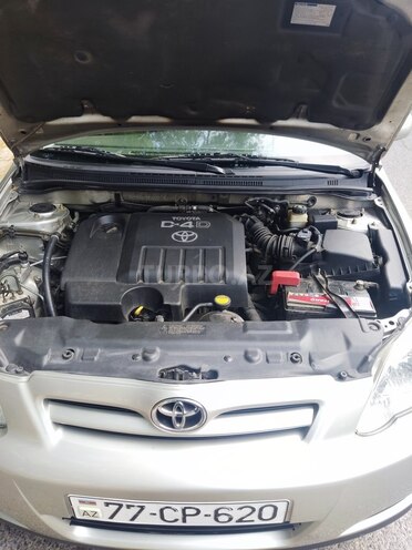 Toyota Corolla 2004, 221,000 km - 1.4 l - Bakı