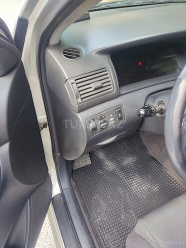 Toyota Corolla 2004, 221,000 km - 1.4 l - Bakı