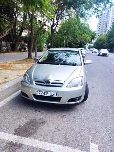 Toyota Corolla 2004, 221,000 km - 1.4 l - Bakı
