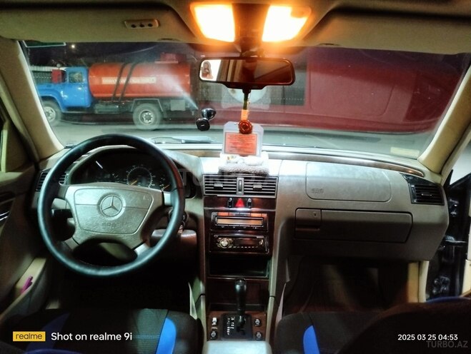 Mercedes C 230 1997, 302,170 km - 2.3 l - Gəncə